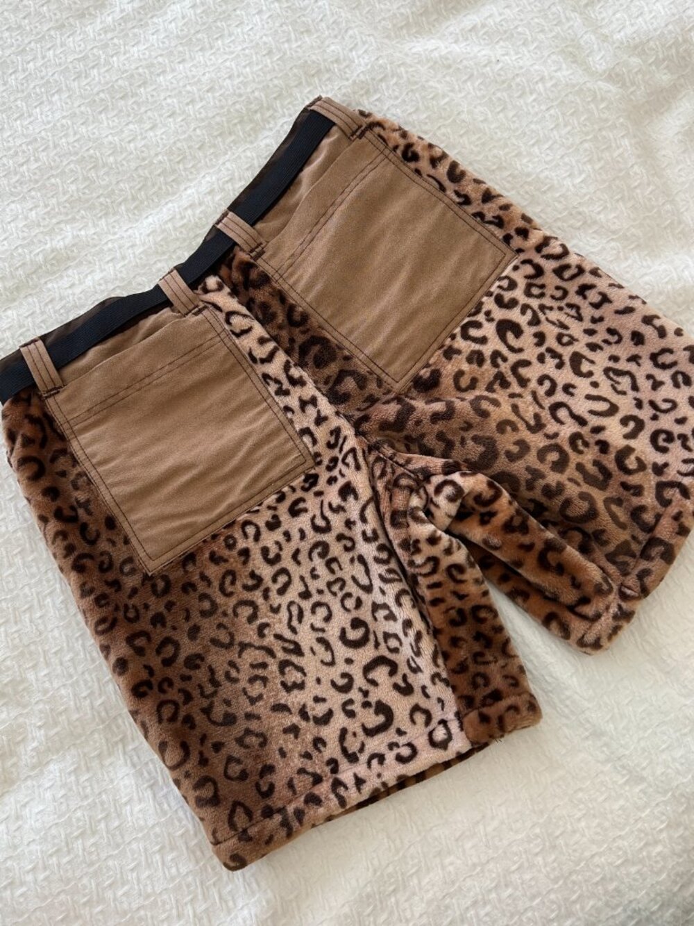 Funky Polar Short - Furry - Cheetah Print with Belt - Size 32 - Picture 12 of 14